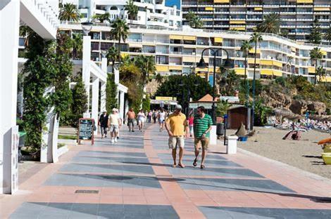 Apartamento Los Nidos Τορρεμολίνος Εξωτερικό φωτογραφία